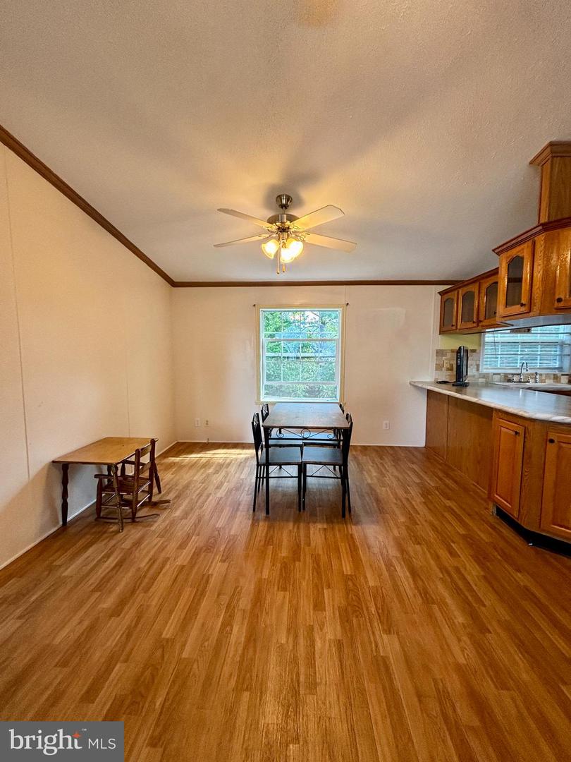 2631 Rebecca Ln Property Photo 16