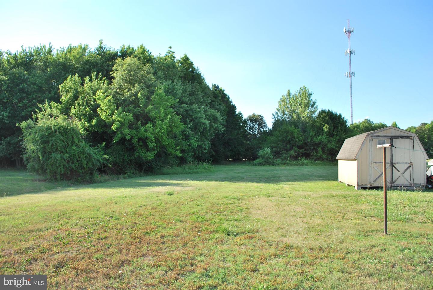 2424 Cambridge Beltway Property Photo 5