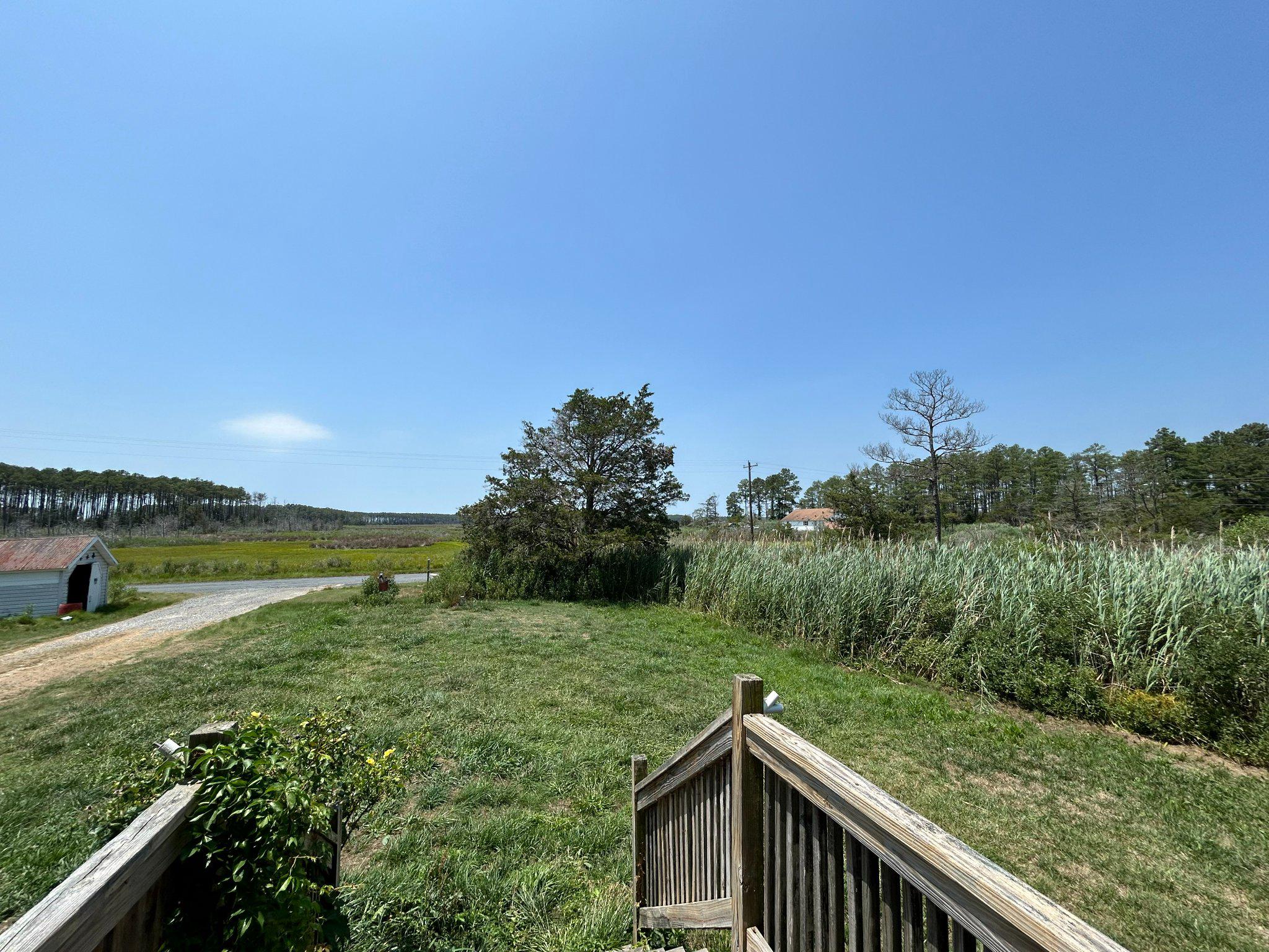 2439 Asquith Island Rd Property Photo 4