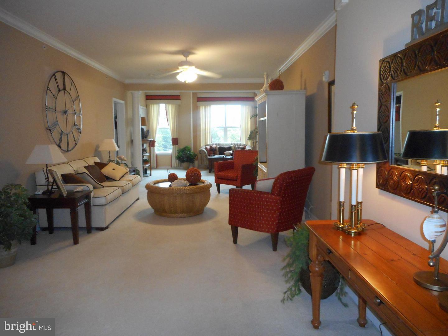 700 Cattail Cove #411 Property Photo 2