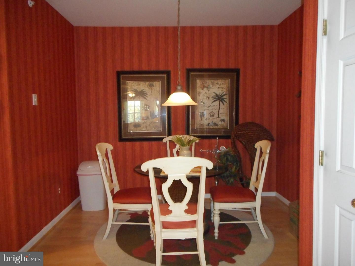 700 Cattail Cove #411 Property Photo 7