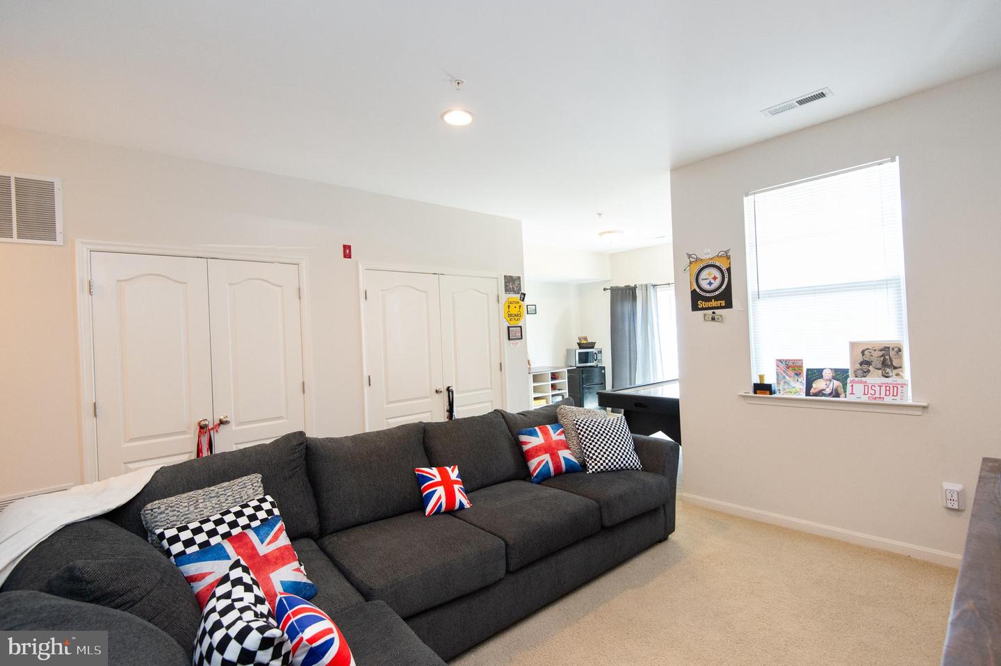 329 Shipyard Dr Property Photo 14