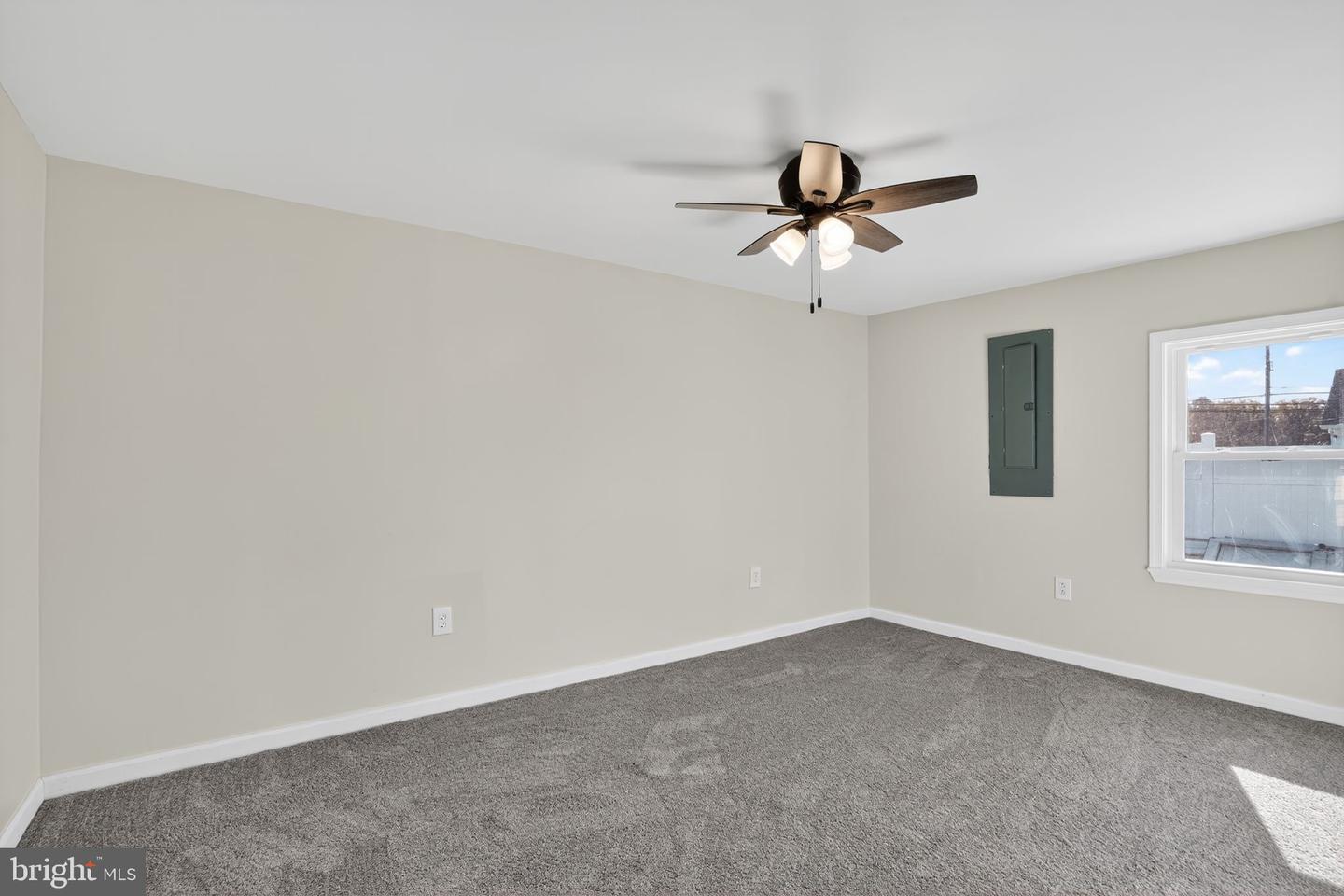 5904 Harvey St Property Photo 12