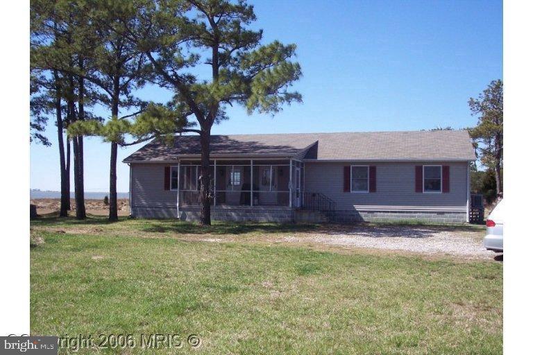 2209 Asquith Island Property Photo 1
