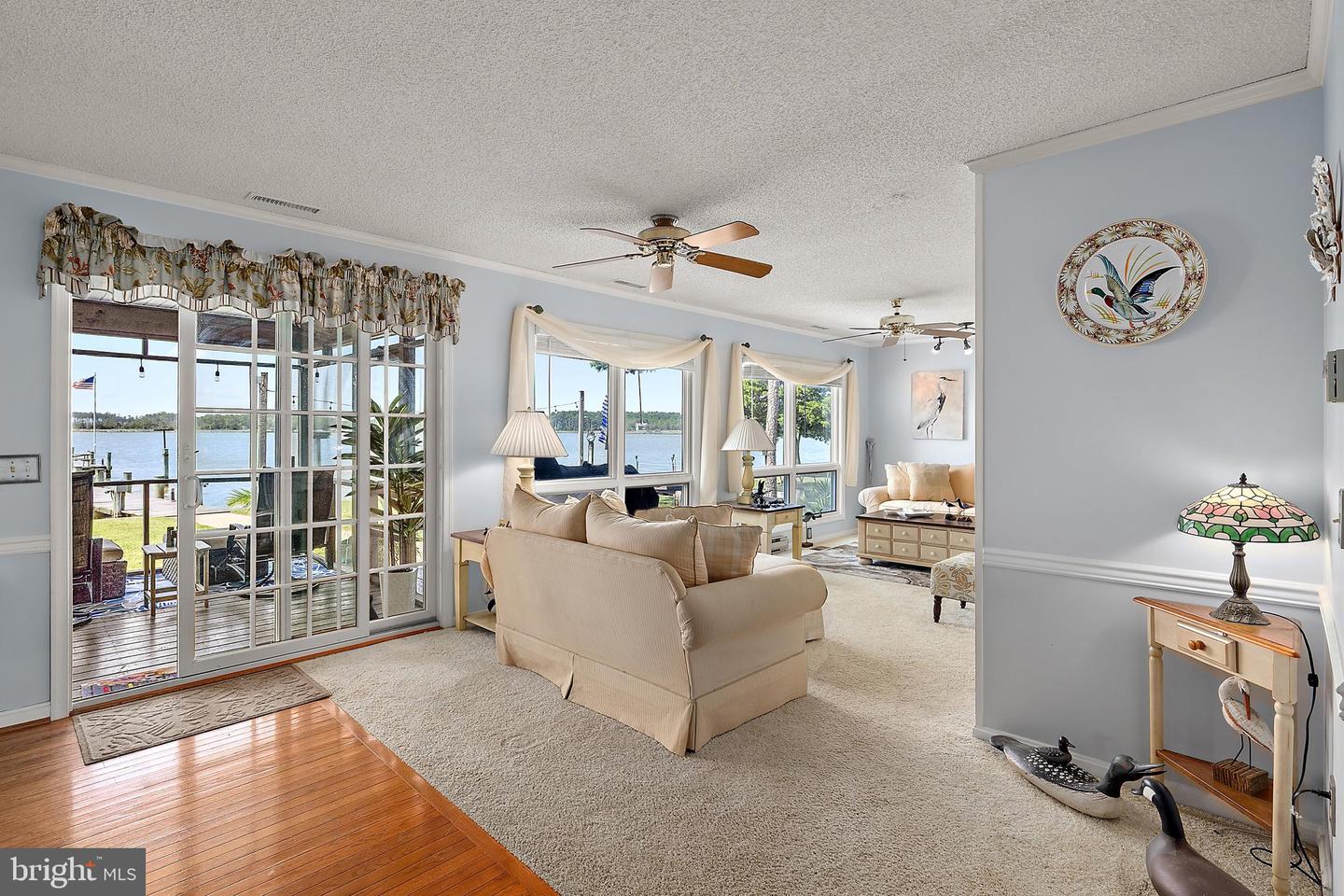 803 Seabreeze Rd Property Photo 29