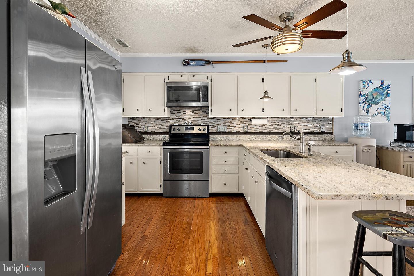 803 Seabreeze Rd Property Photo 38