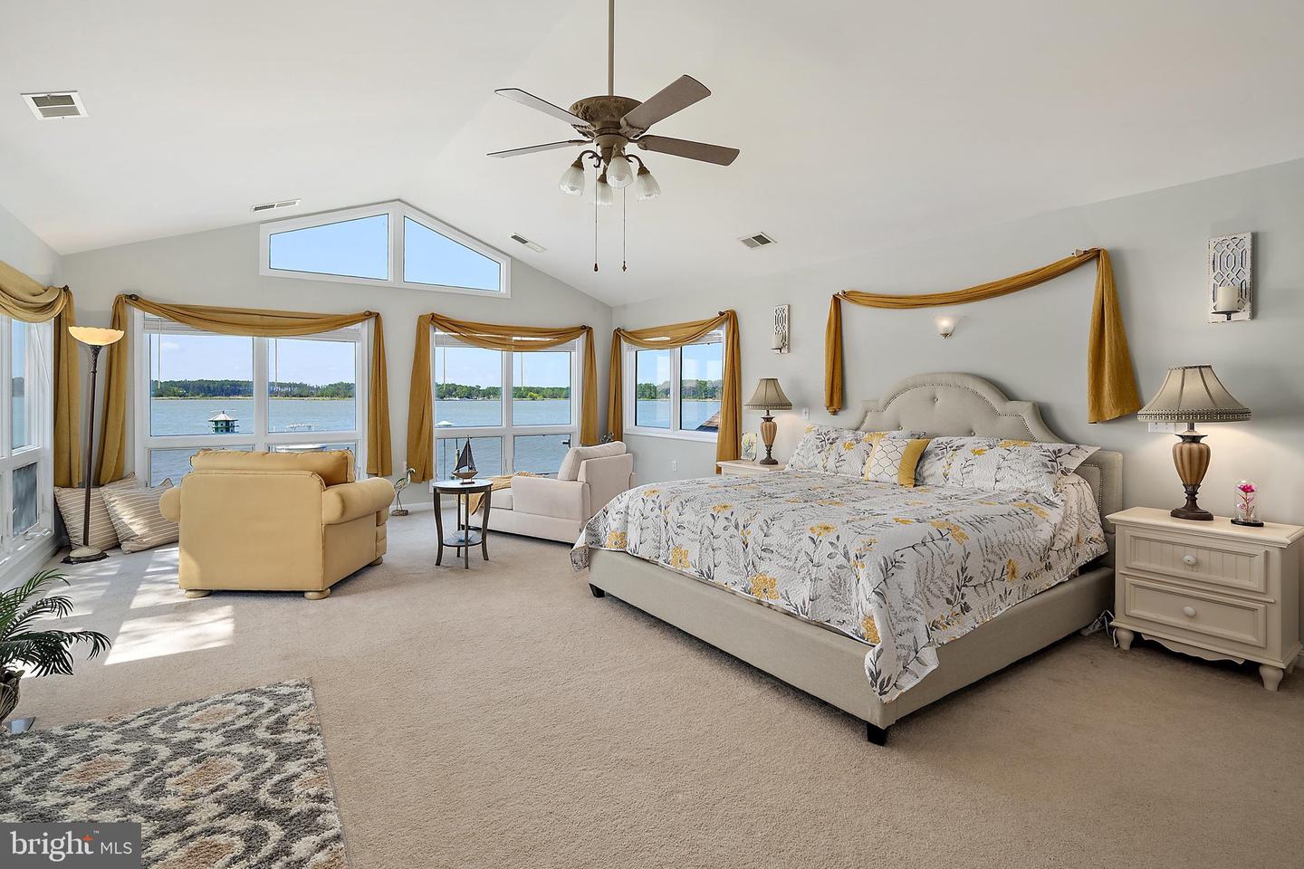 803 Seabreeze Rd Property Photo 45