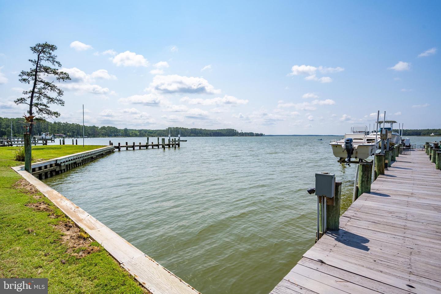 803 Seabreeze Rd Property Photo 86