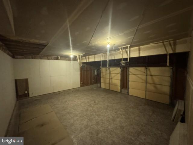 2564 Southside Ave Property Photo 5