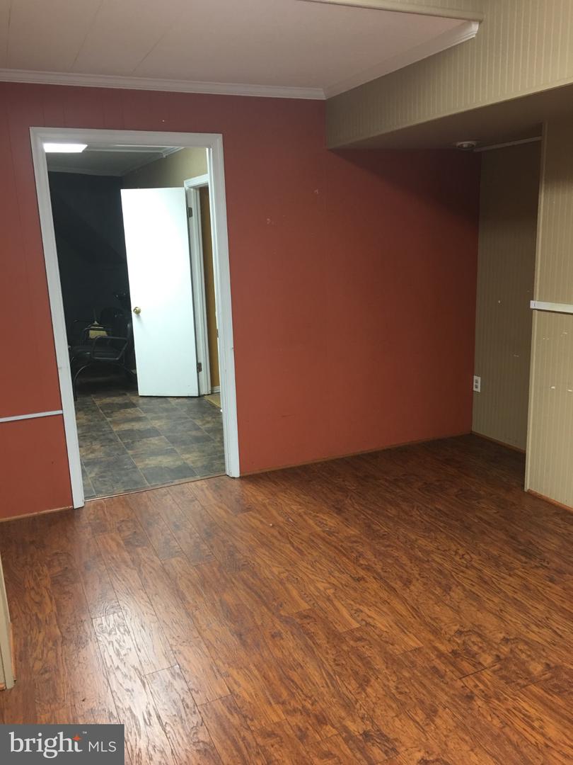 541 Poplar St #suite 100 Property Photo 4