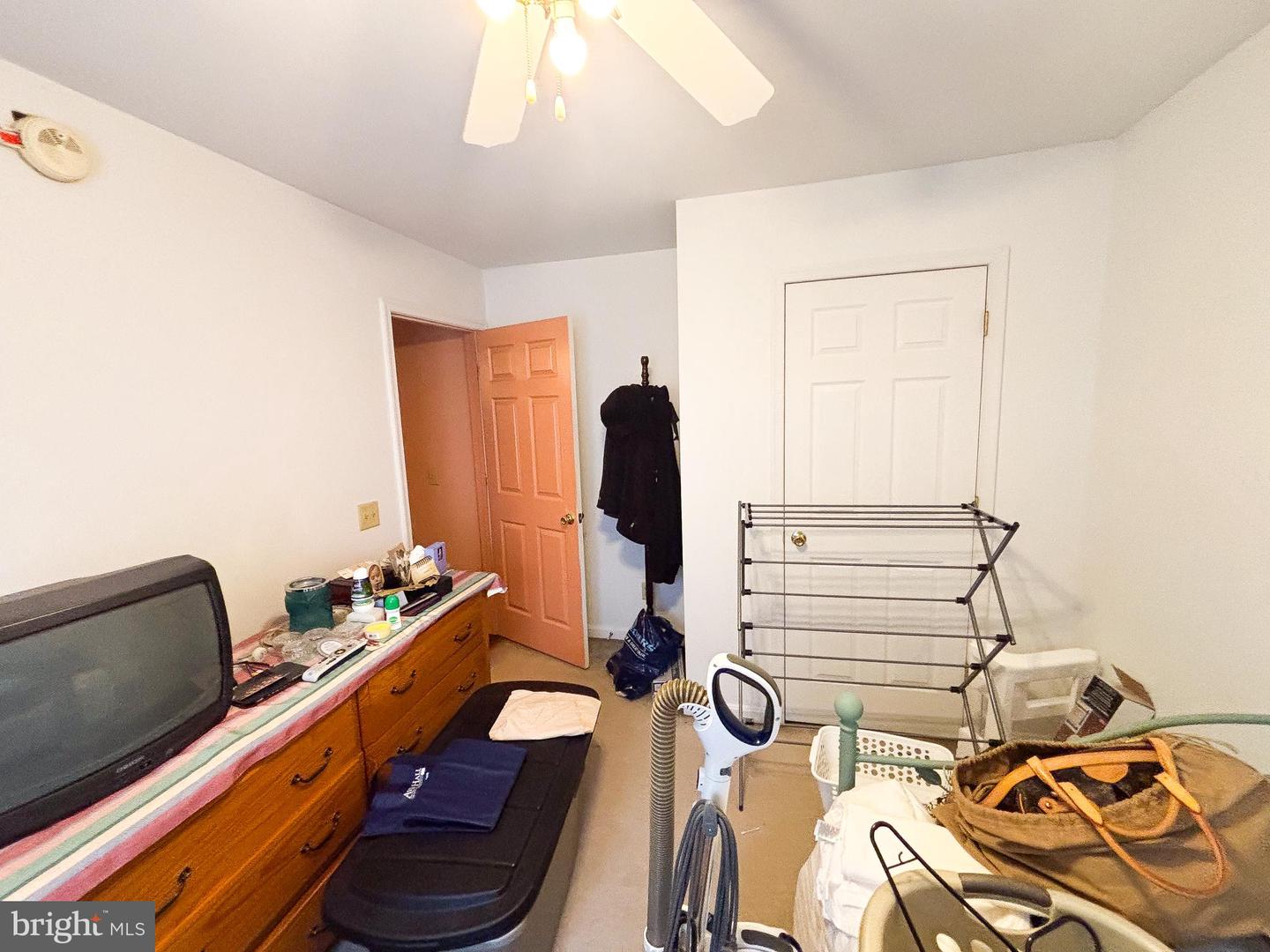 6906 Midfield Rd Property Photo 13