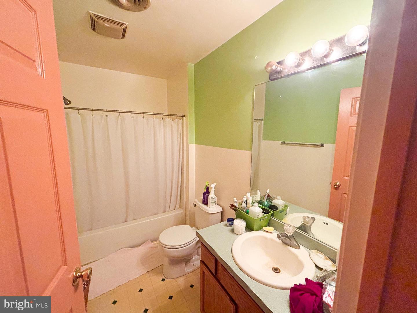 6906 Midfield Rd Property Photo 15