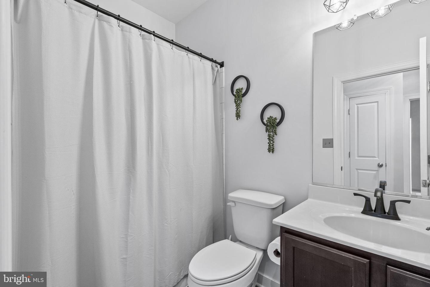 145 Regulator Dr N Property Photo 39
