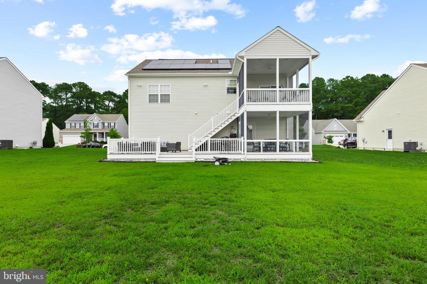 145 Regulator Dr N Property Photo 45