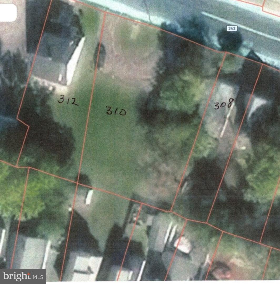 308 Washington St Property Photo 1