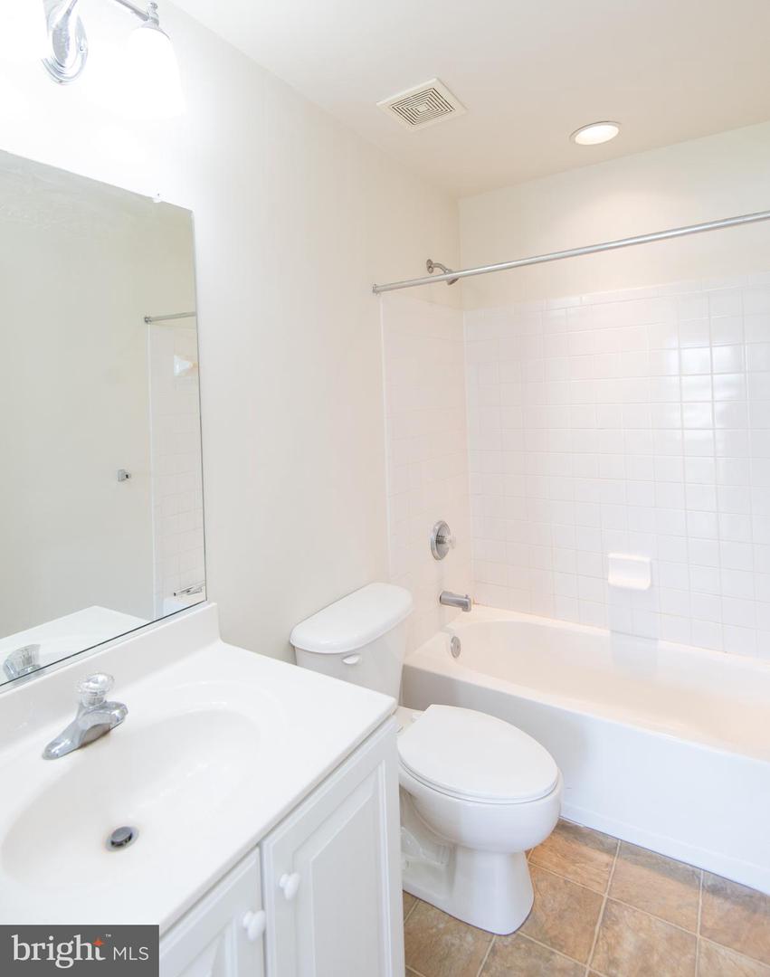 214 Tidewater Drive Property Photo 27