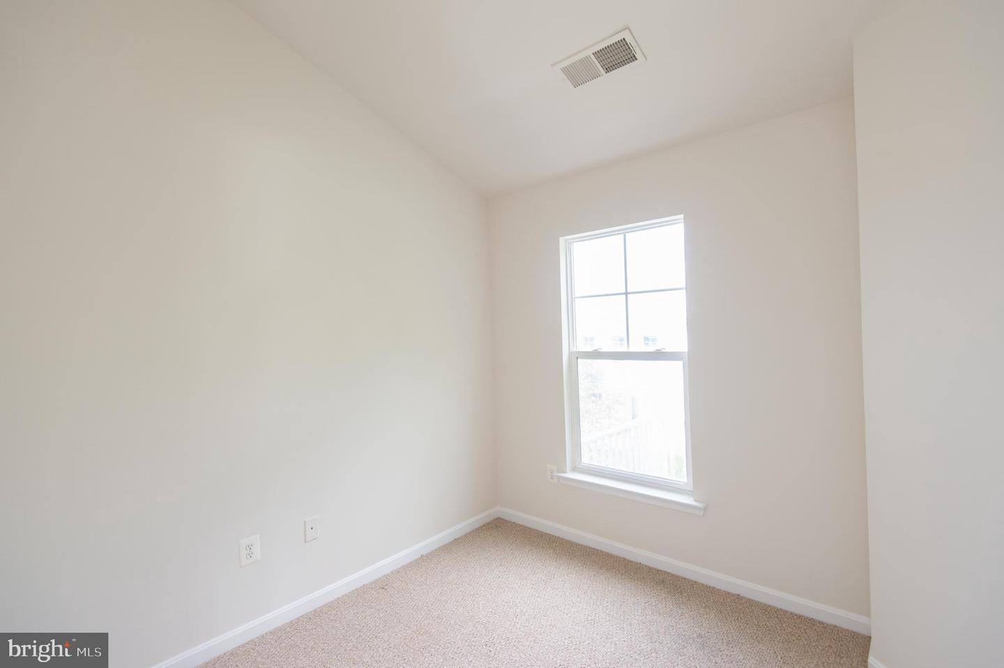 214 Tidewater Drive Property Photo 28