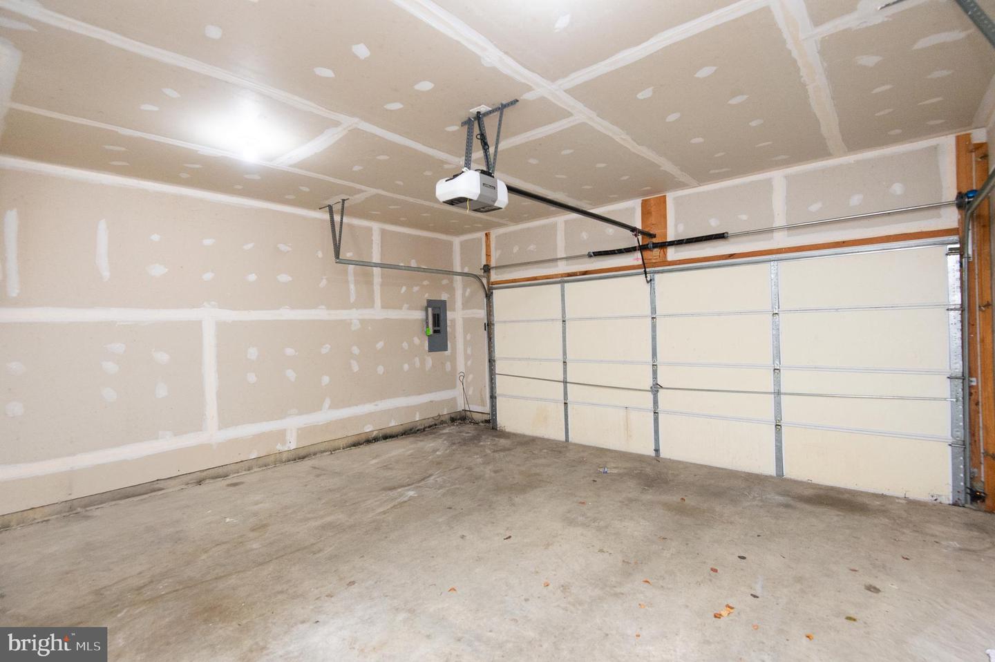 214 Tidewater Drive Property Photo 45