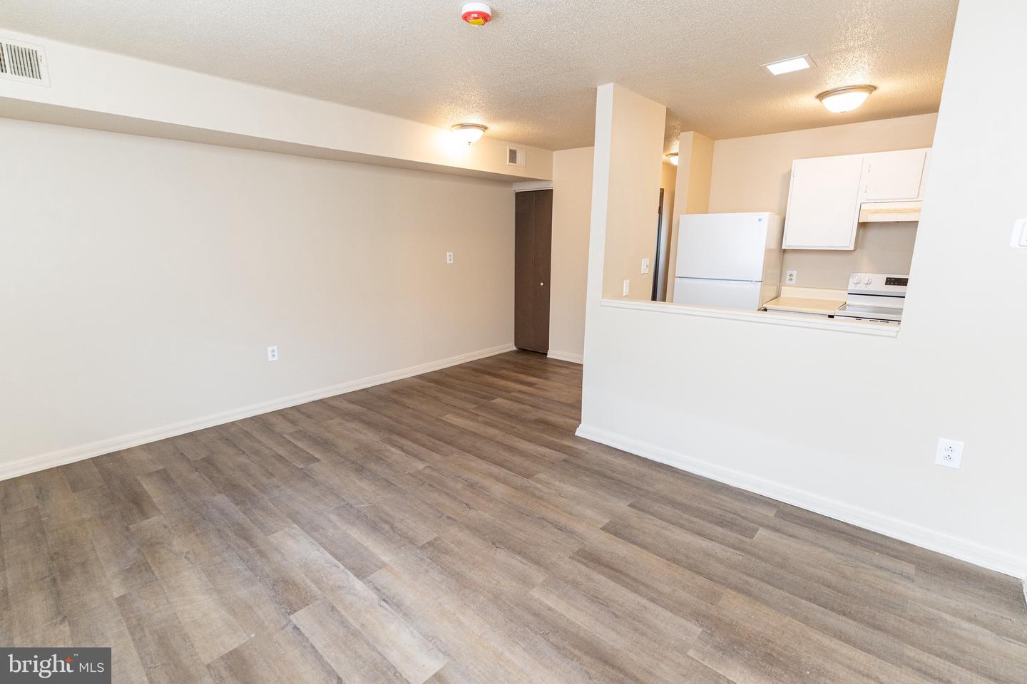 510 S Main St #20 Property Photo 8