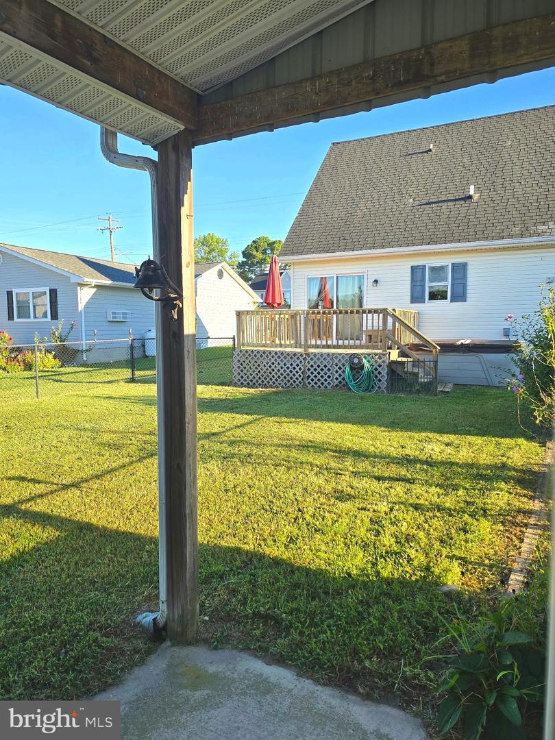 134 Main St Property Photo 8
