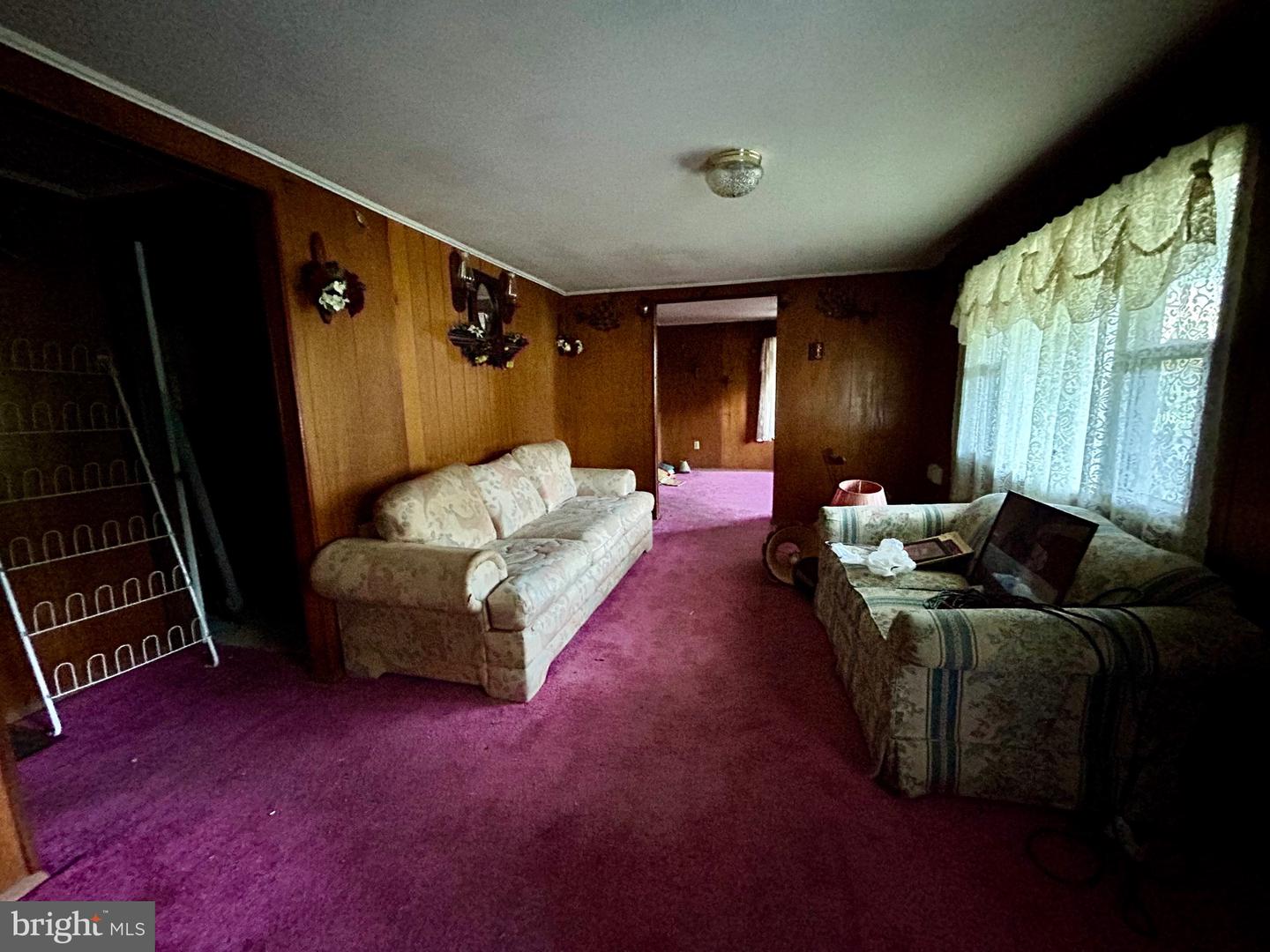 409 Delaware Ave Property Photo 6