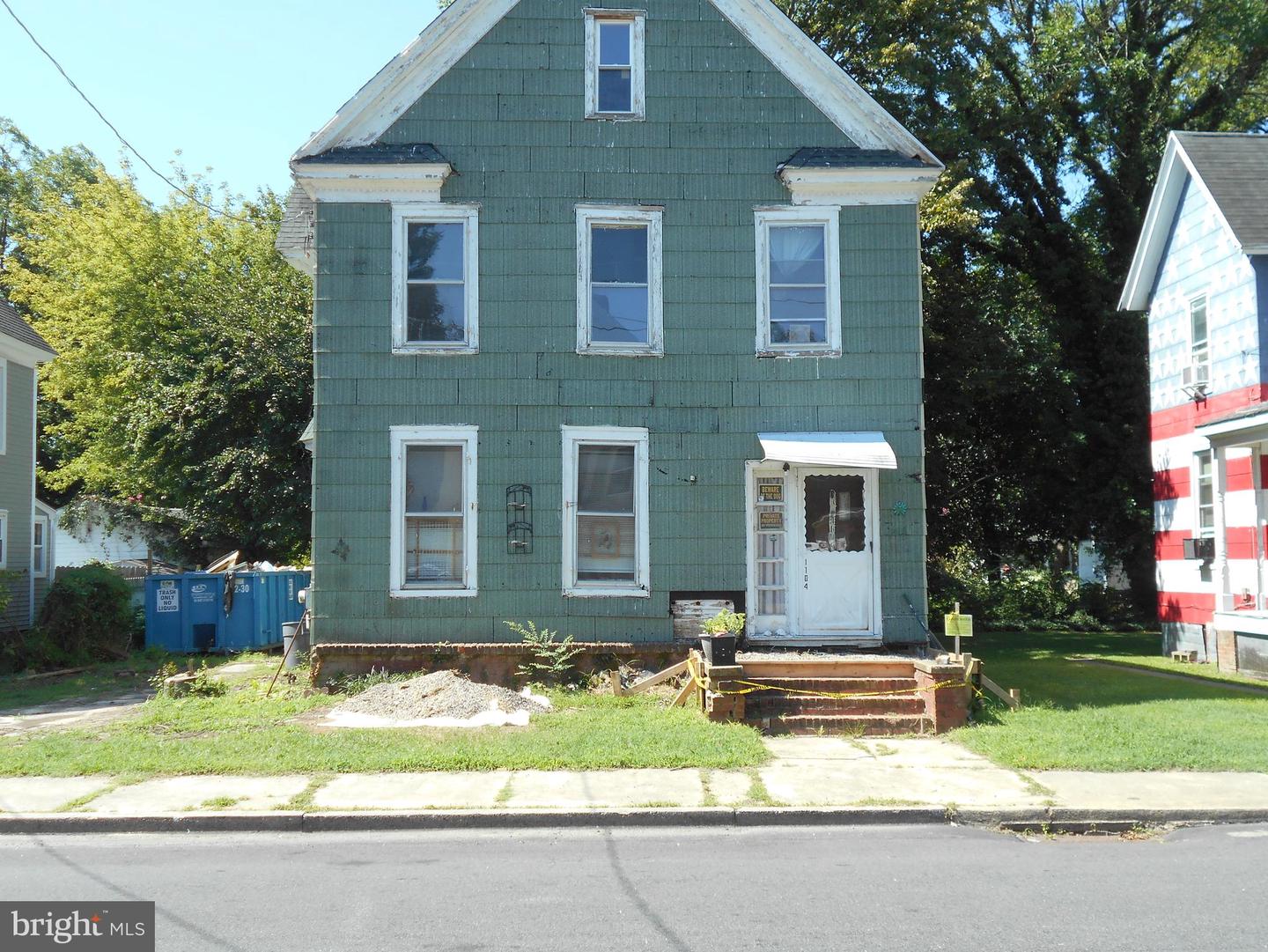 1104 Locust St Property Photo 4