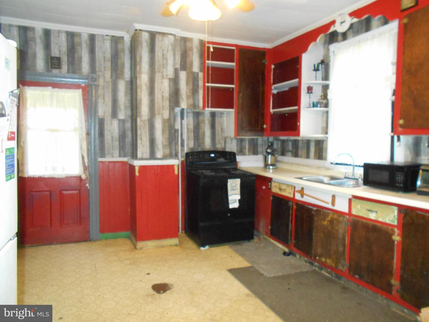 1104 Locust St Property Photo 13