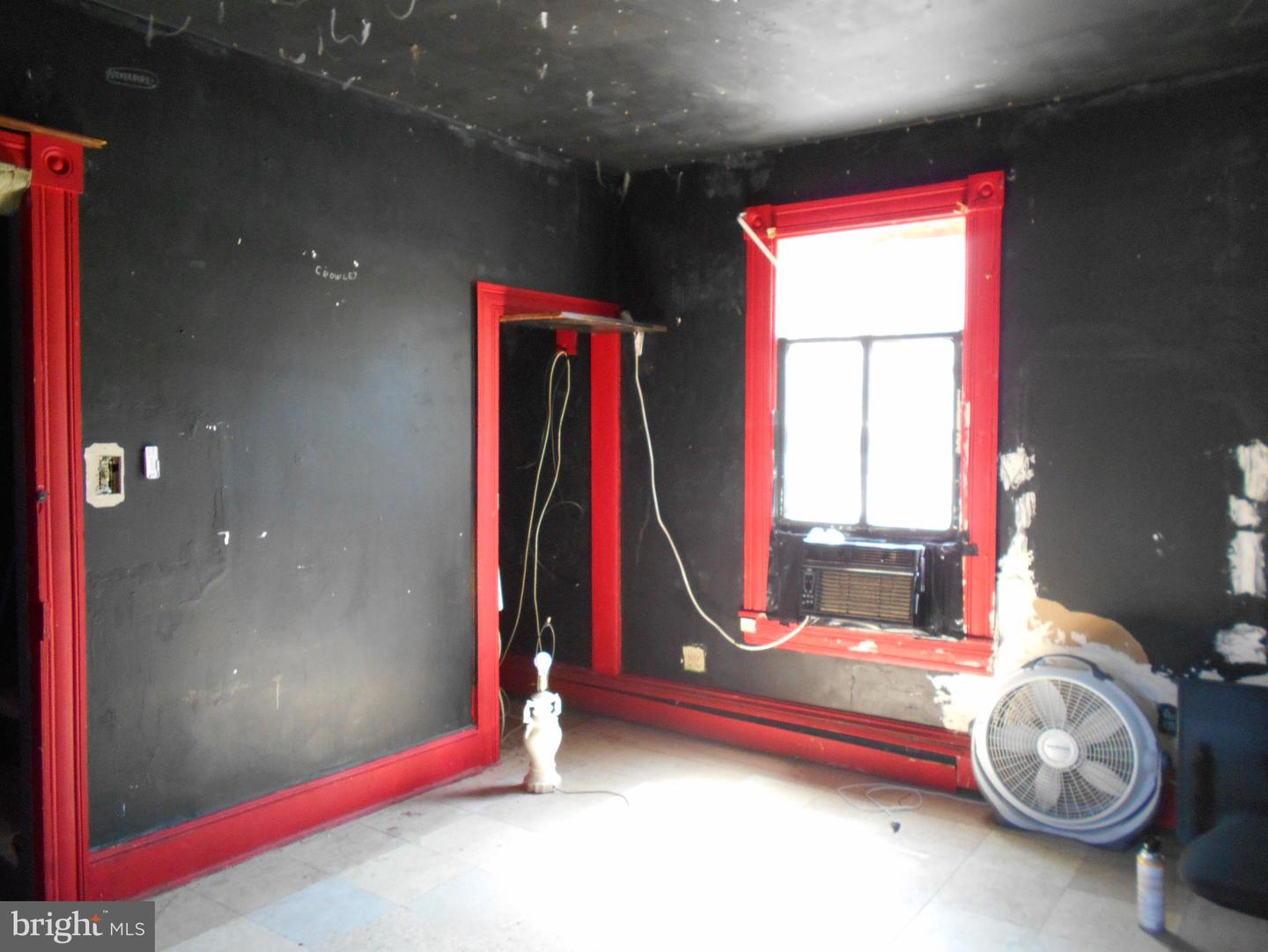 1104 Locust St Property Photo 24