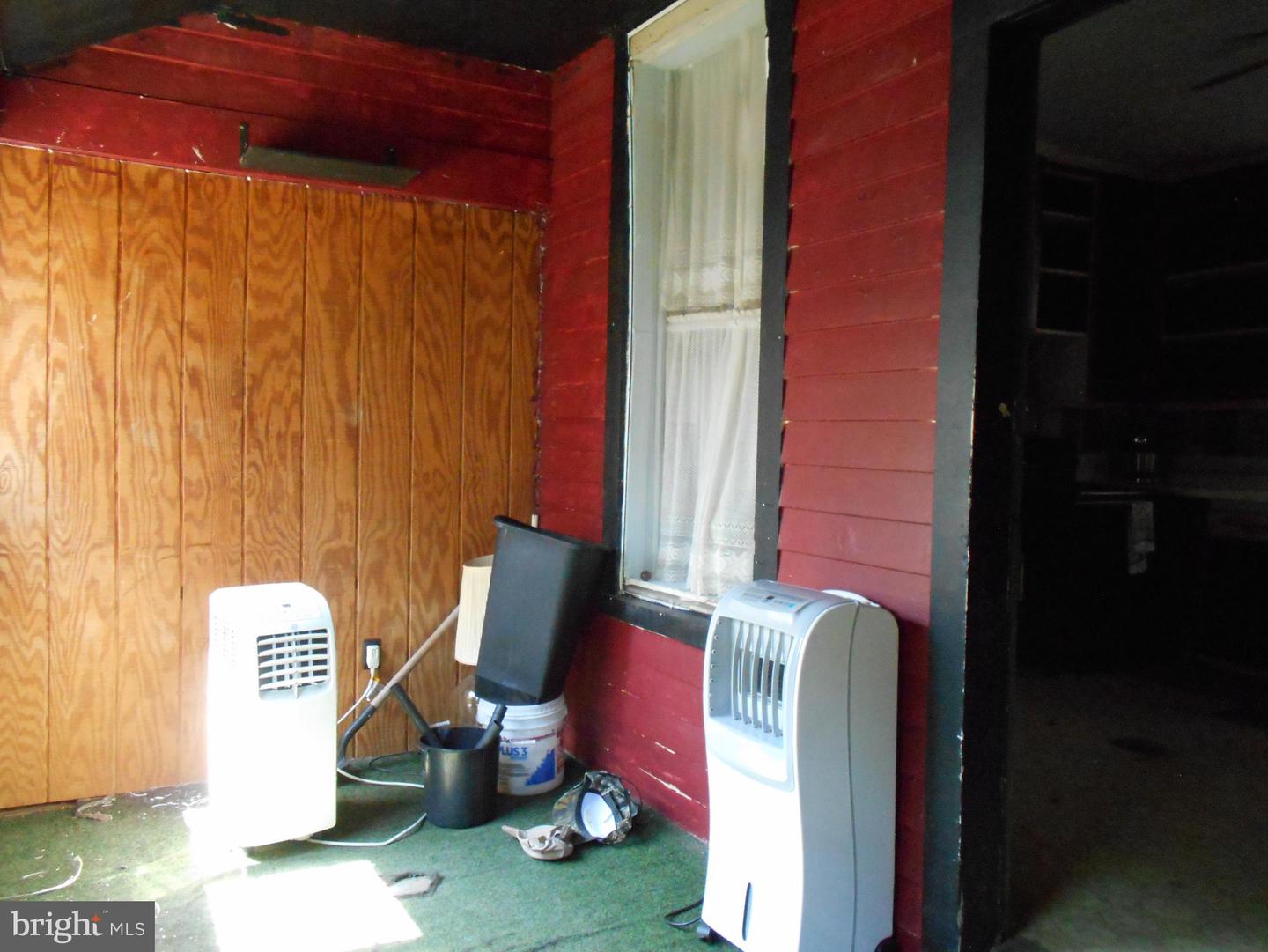 1104 Locust St Property Photo 33
