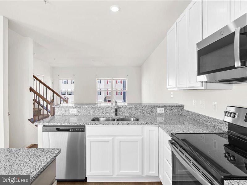 2504 Boeing Way Property Photo 14