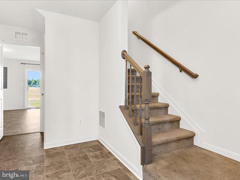 2504 Boeing Way Property Photo 32