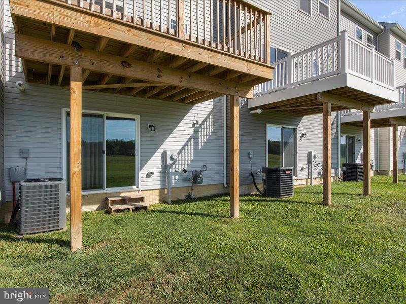 2504 Boeing Way Property Photo 33