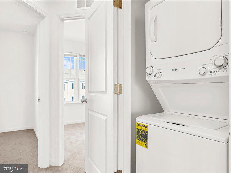 2504 Boeing Way Property Photo 37