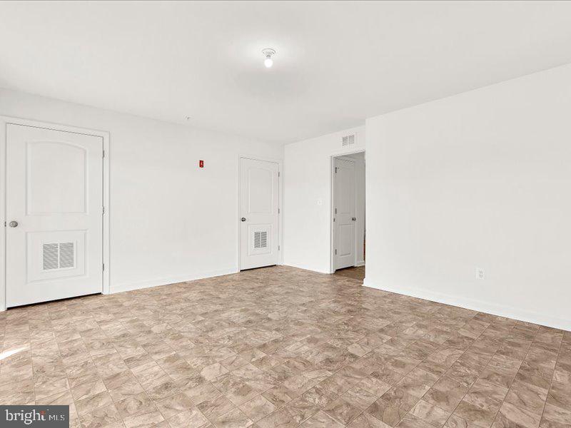2504 Boeing Way Property Photo 38
