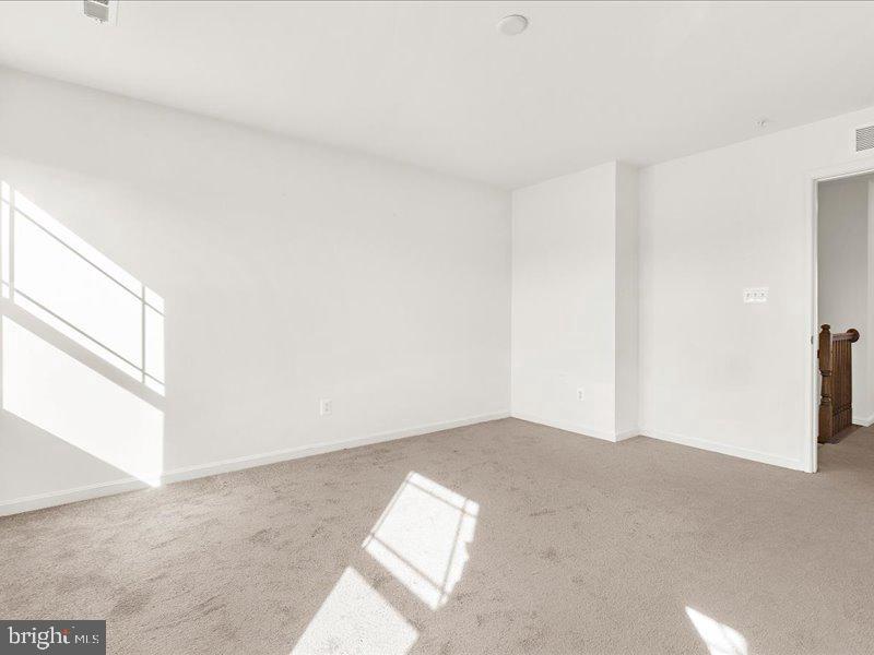 2504 Boeing Way Property Photo 52