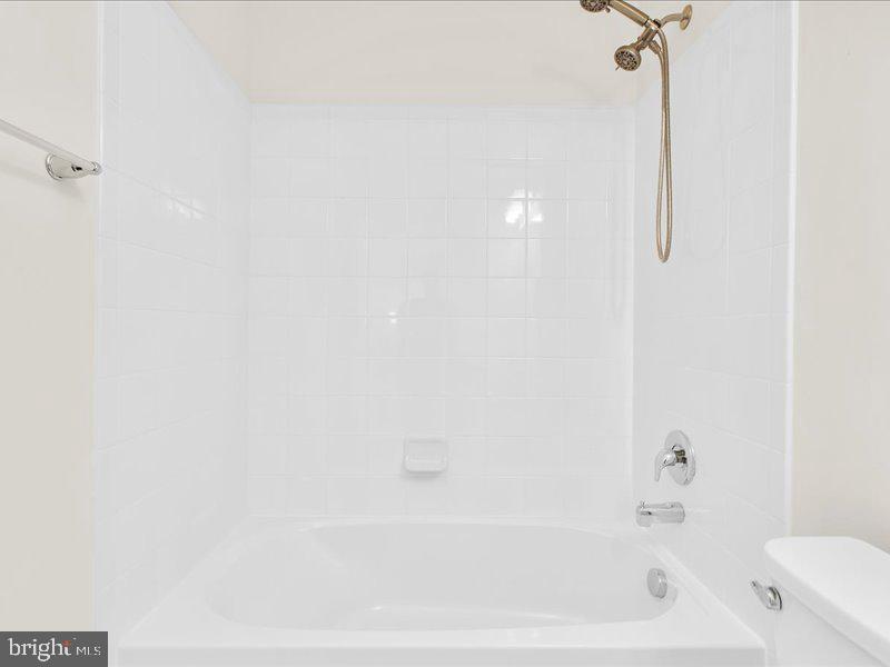 2504 Boeing Way Property Photo 56