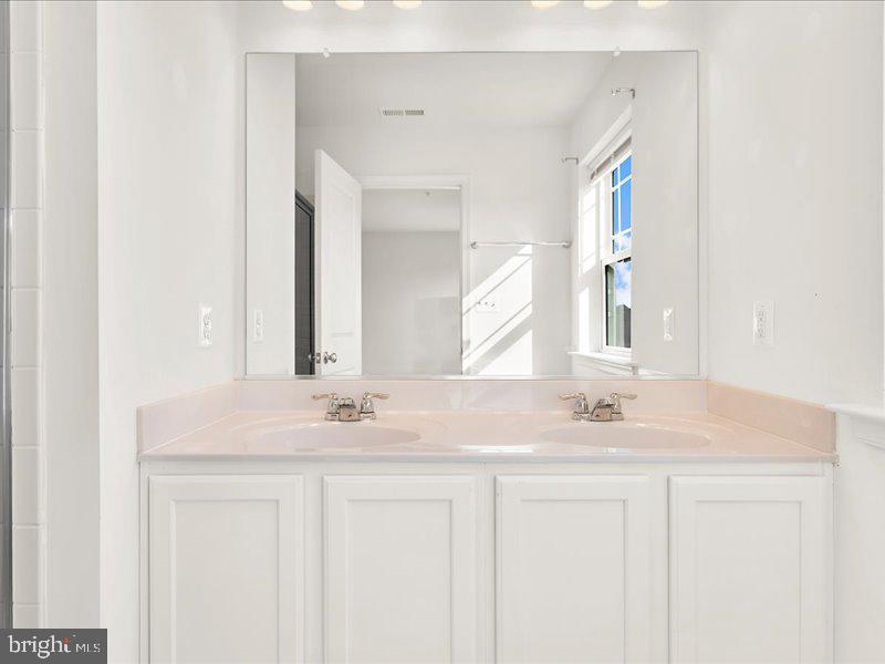 2504 Boeing Way Property Photo 73