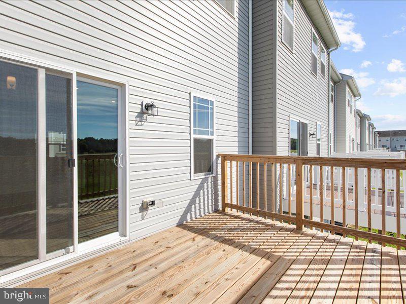 2504 Boeing Way Property Photo 75