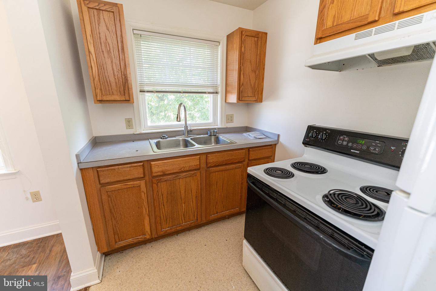 800 Travers St #12 Property Photo 18