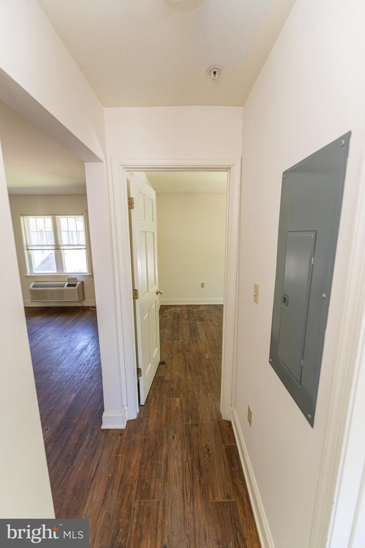 800 Travers St #12 Property Photo 19