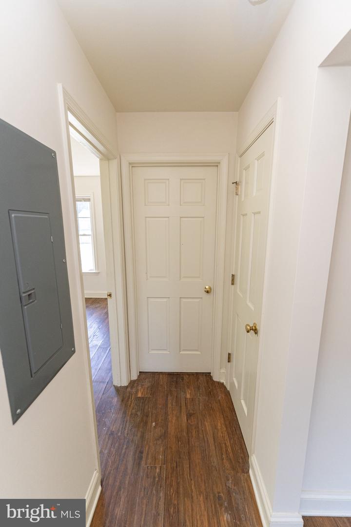 800 Travers St #12 Property Photo 20