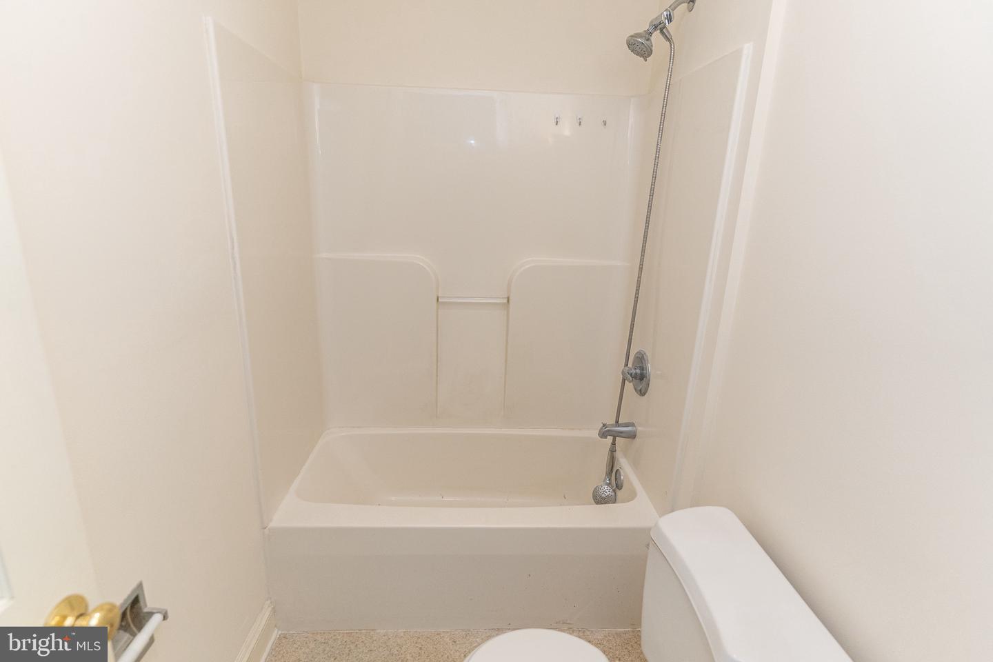 800 Travers St #12 Property Photo 27
