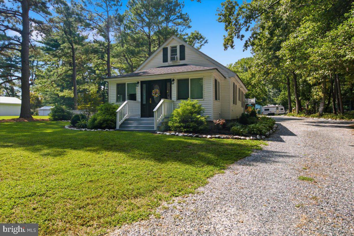 5318 River Property Photo 1