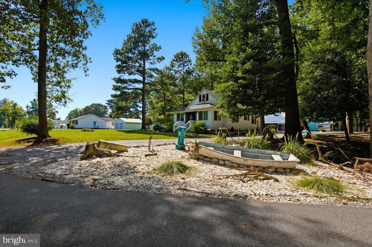 5318 River Property Photo 2