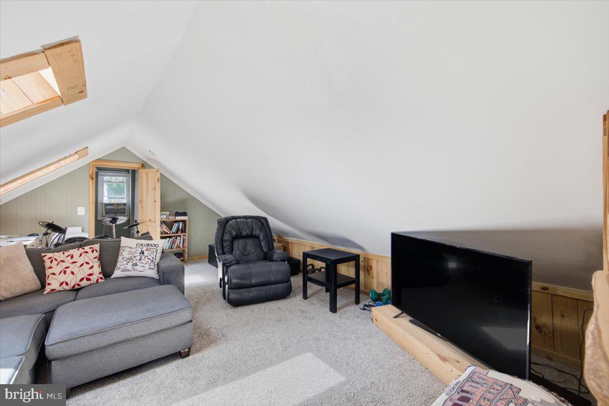 5318 River Property Photo 16
