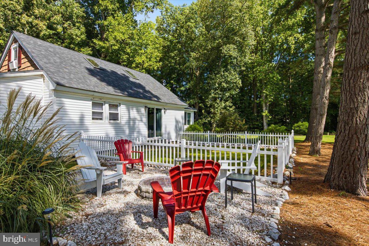 5318 River Property Photo 19