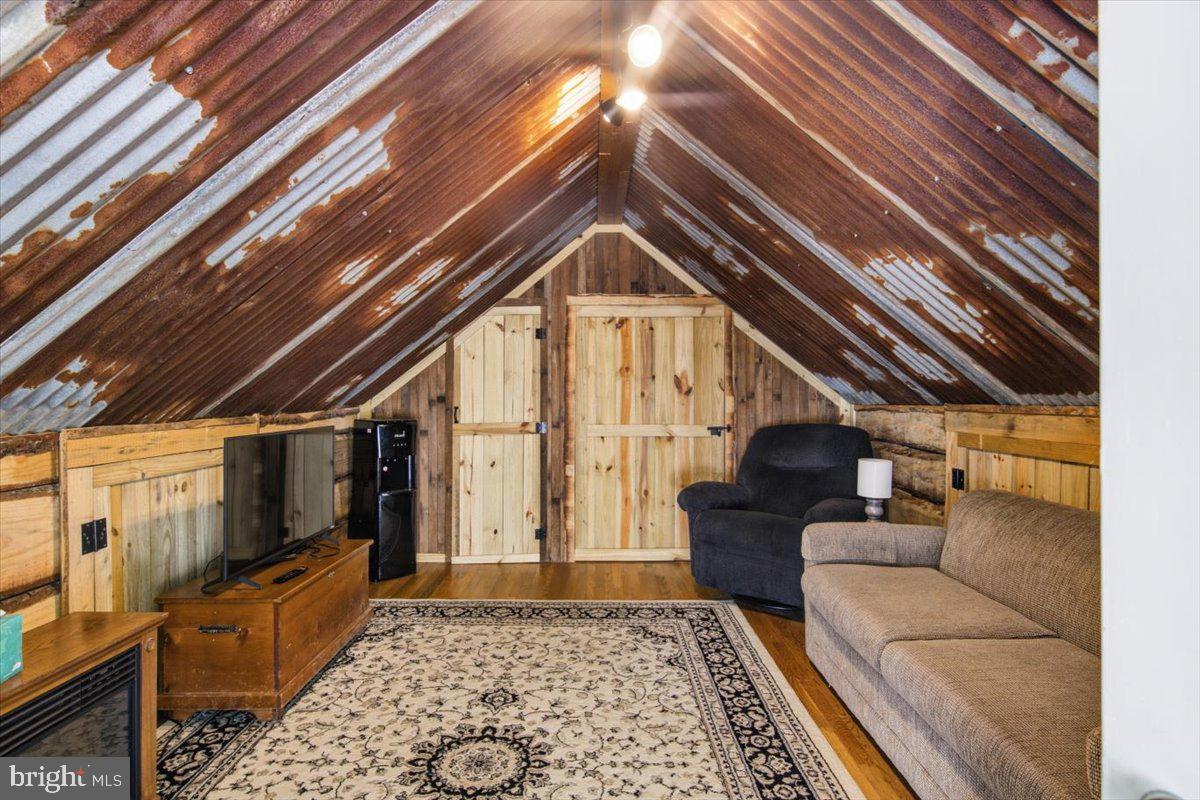 5318 River Property Photo 26