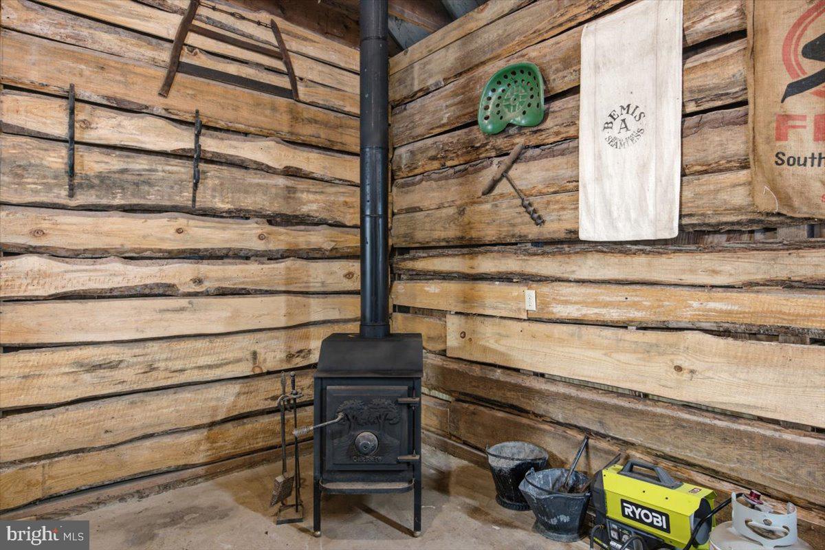 5318 River Property Photo 32