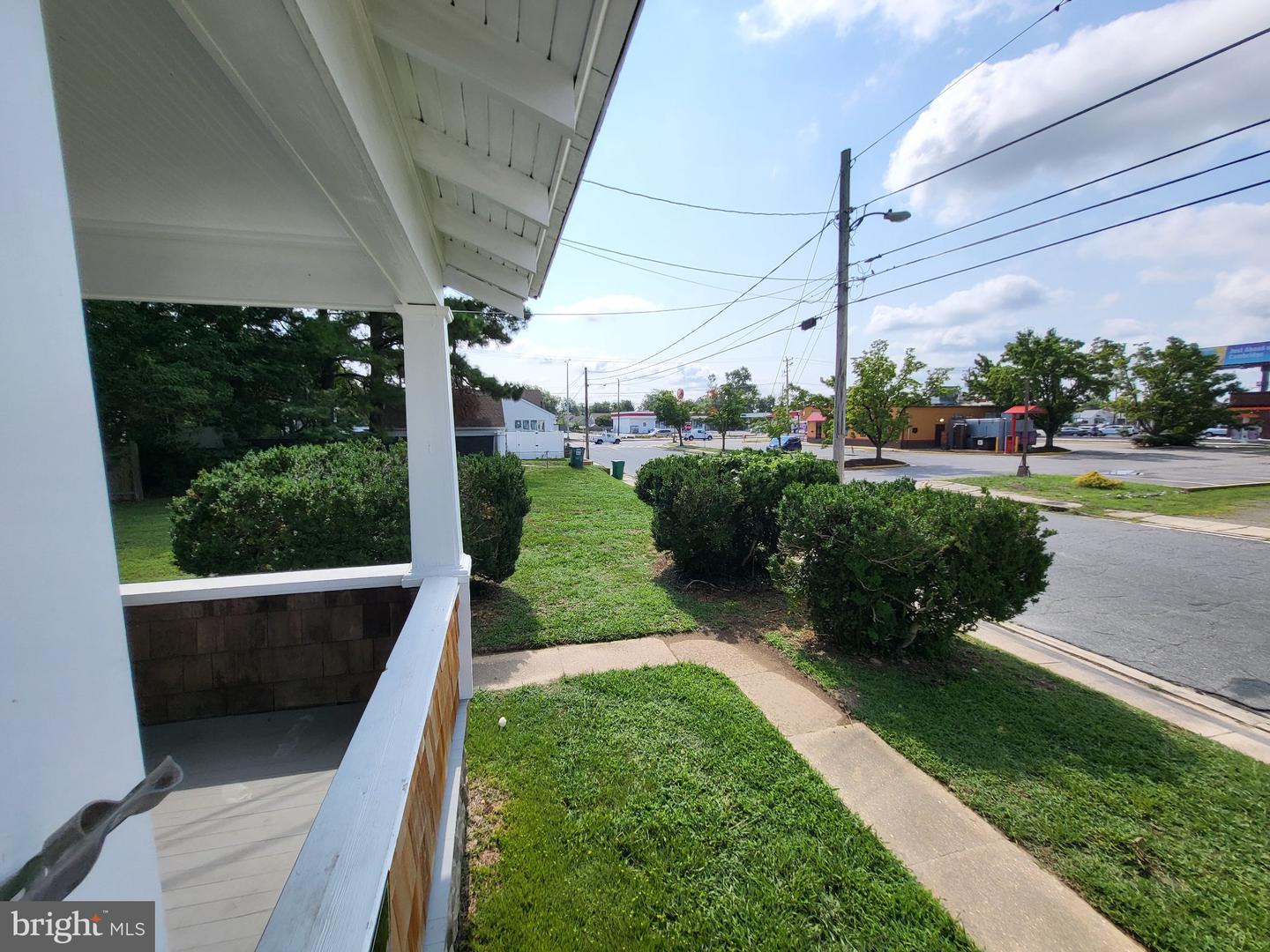504 Henry St Property Photo 9