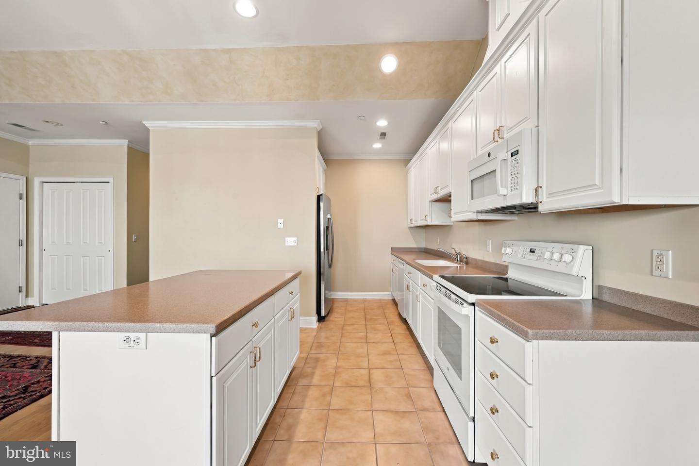 5 Oakley St #304/302 Property Photo 13